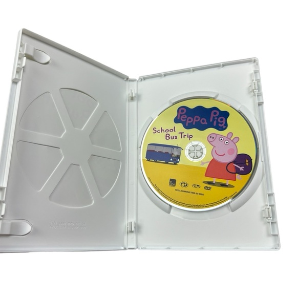 Peppa Pig Storytime Fun 6 Stories In One Book - Picture 11 of 16